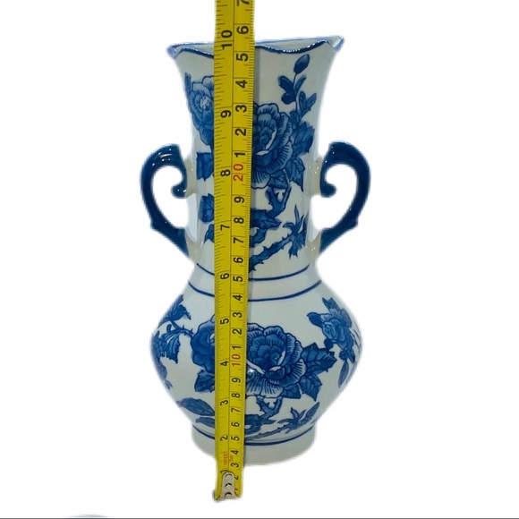 Porcelain Blue White Floral Pocket Vase / Wall Decoration Formalities Baum Bros - Picture 3 of 5